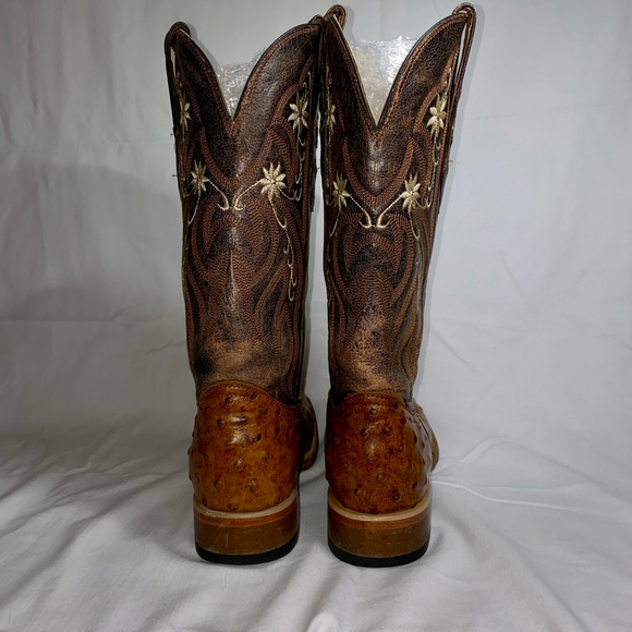 Cowtown Women’s Full Quill Ostrich Print Square Toe Boots - Picture 6 of 14